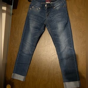Gogo Star dark wash cuffed size 3 junior jeans